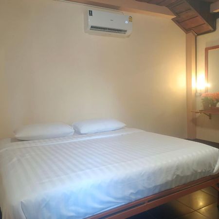 Boat And House Resort 카오코 외부 사진