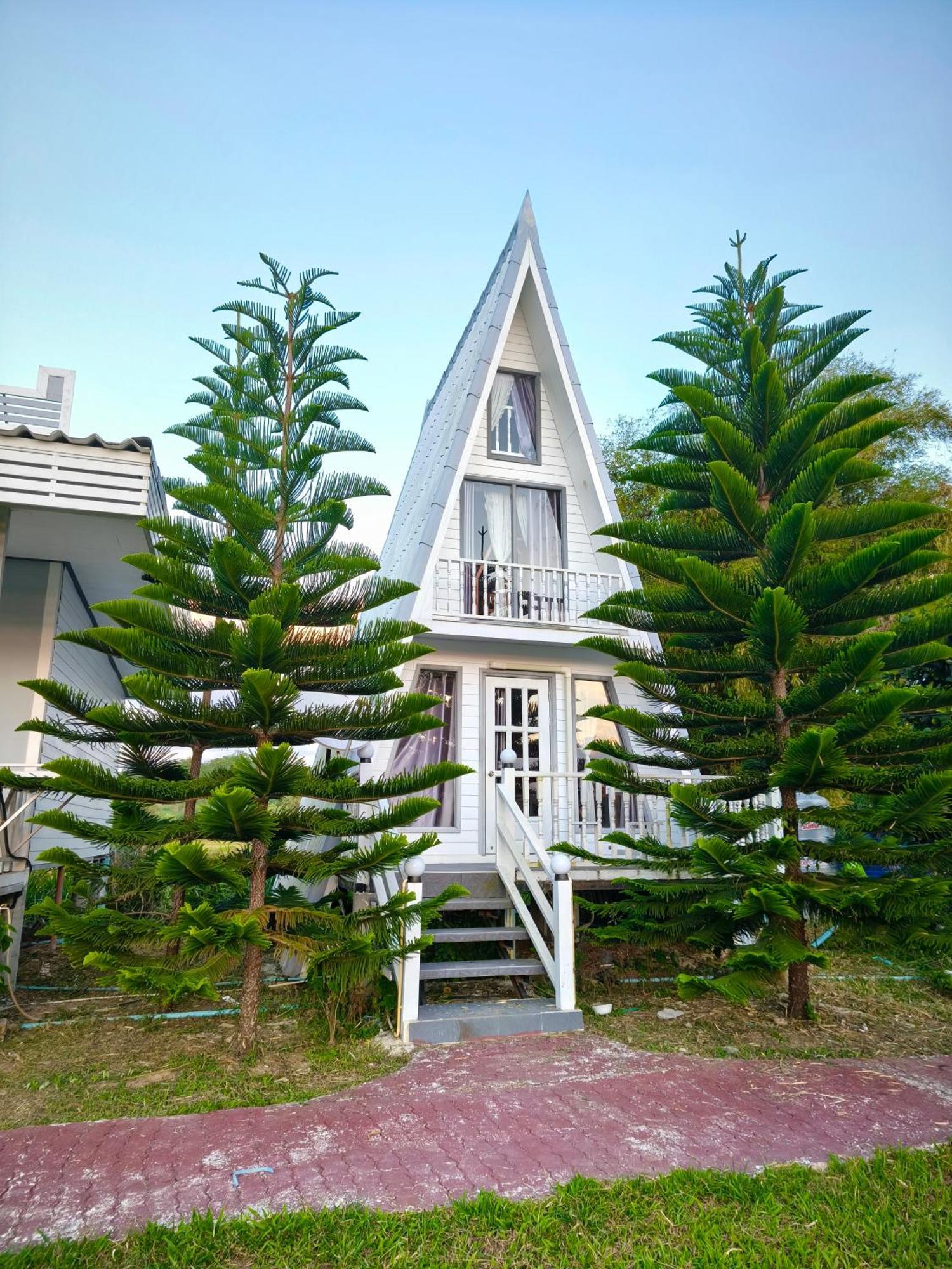 Boat And House Resort 카오코 외부 사진