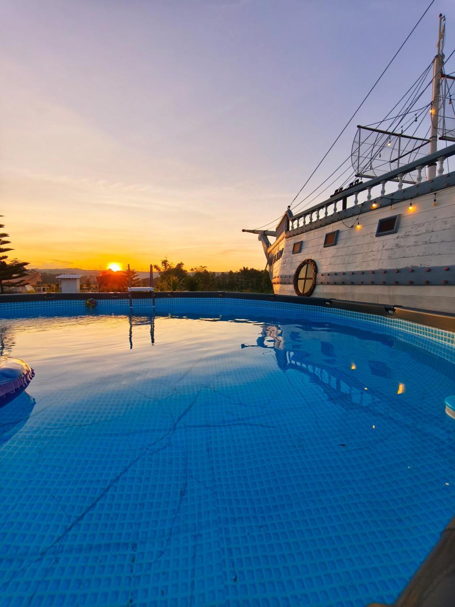 Boat And House Resort 카오코 외부 사진