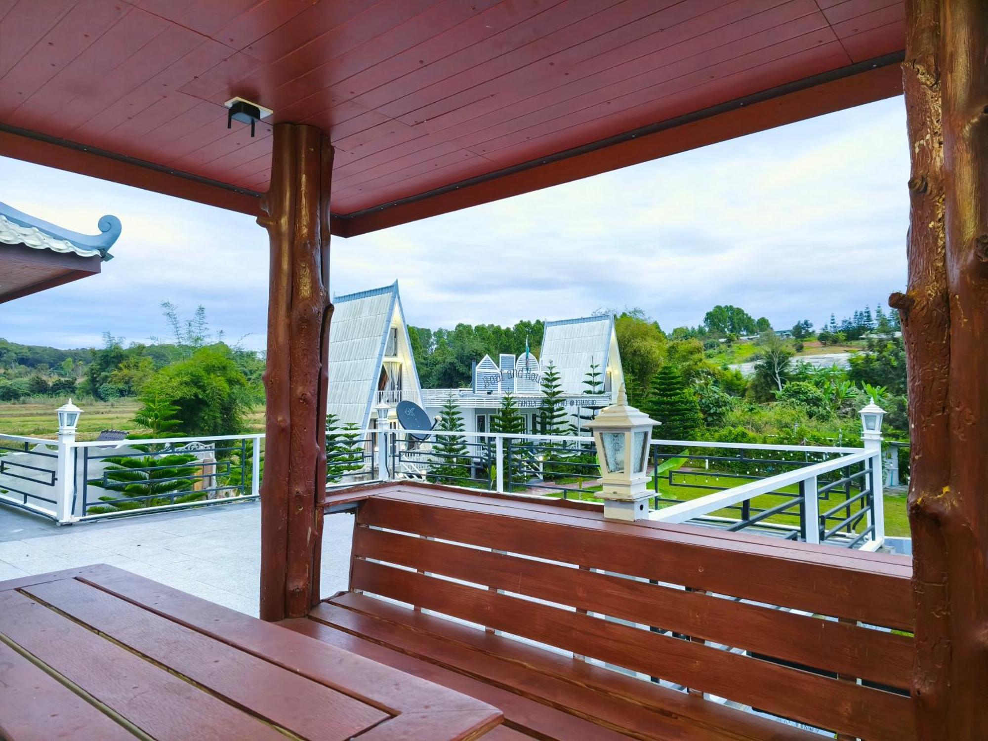 Boat And House Resort 카오코 외부 사진