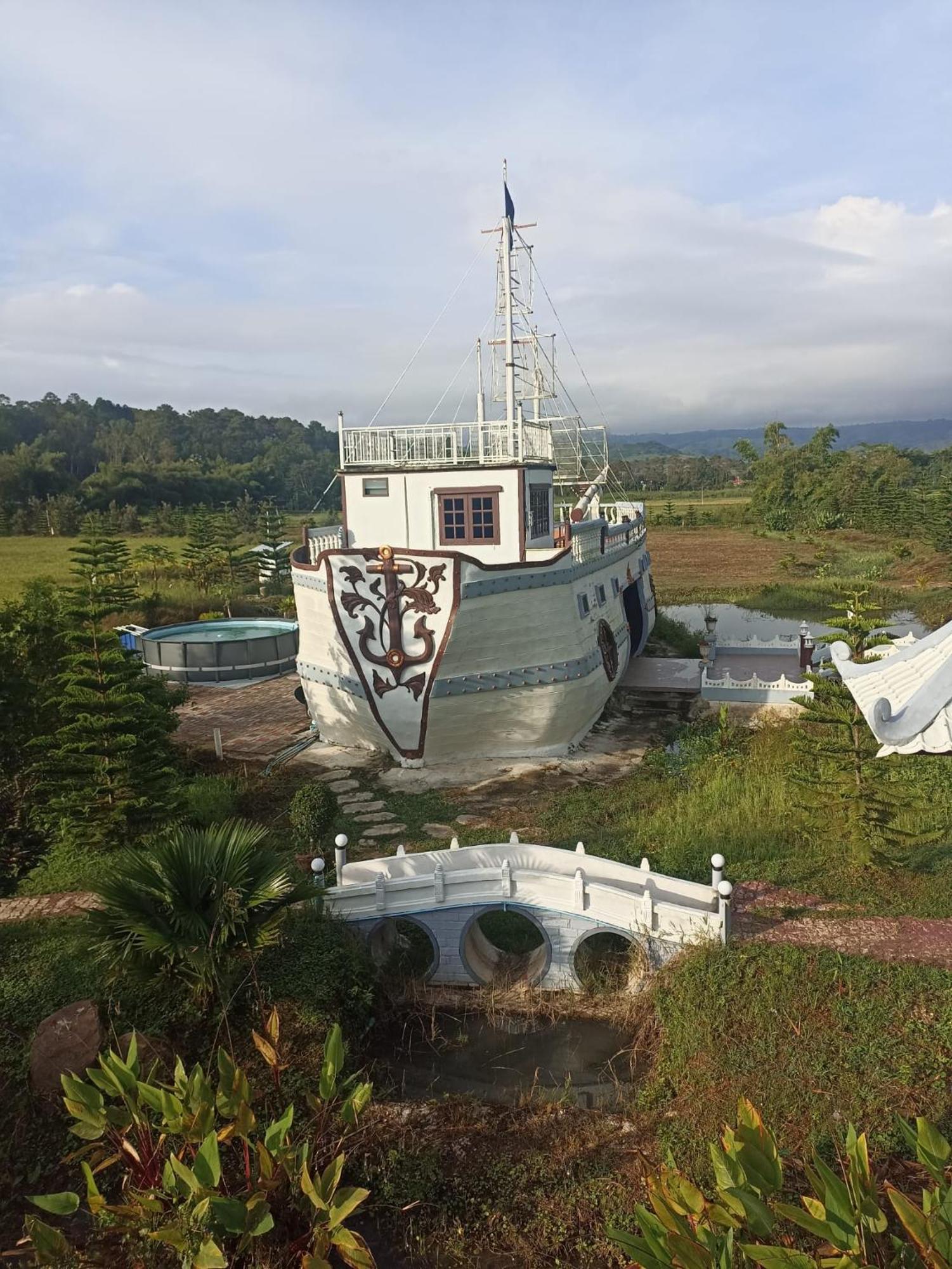 Boat And House Resort 카오코 외부 사진