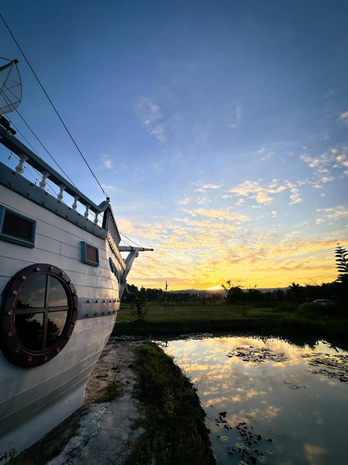 Boat And House Resort 카오코 외부 사진